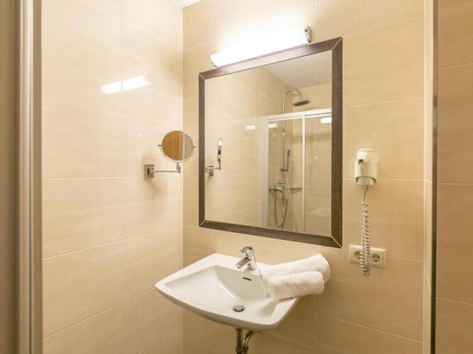 Holiday Flat With Wellness Area At The Fuegenerhof Extérieur photo